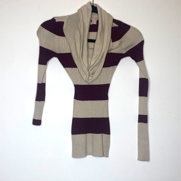 Turtle neck - Picture 1 of 1